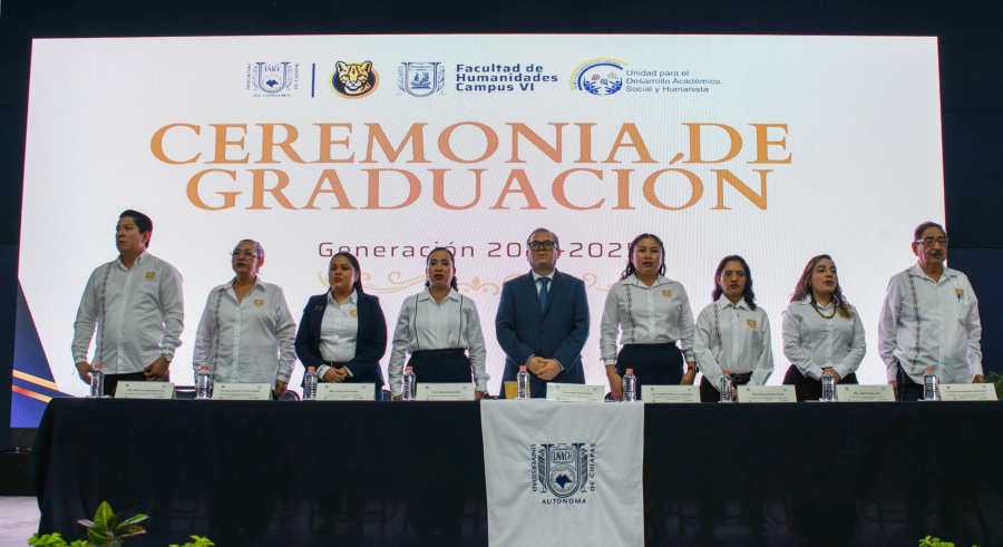 Ceremonia de graduación de la generación 2021–2025